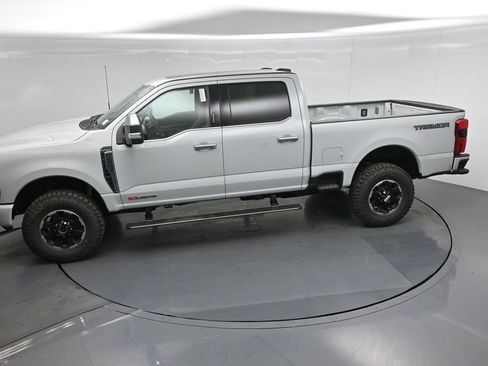 New 2026 Ford F250 Platinum w/ Platinum Plus Package AWD/4WD image 43