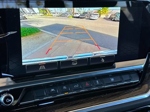 Certified 2026 GMC Sierra 1500 Elevation w/ Preferred Package AWD/4WD image 18