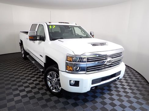 Used 2017 Chevrolet Silverado 2500 High Country w/ Duramax Plus Package AWD/4WD image 10