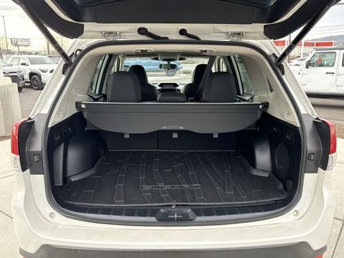 Used 2023 Subaru Forester Sport image 6