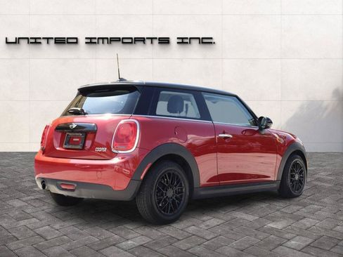 Used 2017 MINI Cooper 2-Door Hardtop FWD image 5