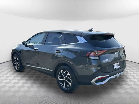 Used 2024 Kia Sportage EX image 5