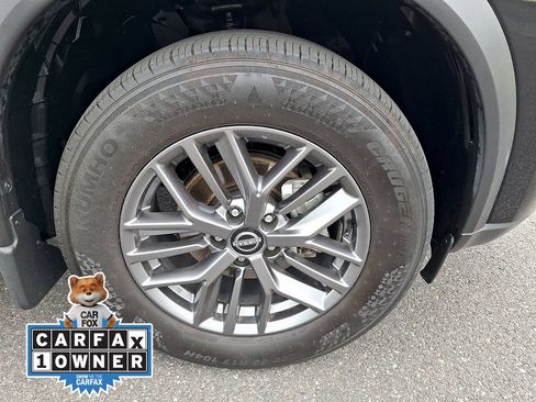 Used 2023 Nissan Rogue S AWD/4WD image 8