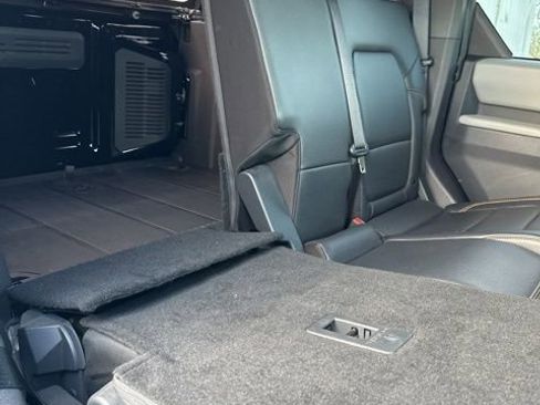 Used 2022 Ford Bronco Badlands image 54