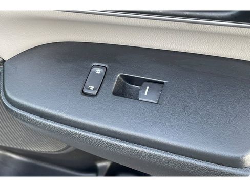 Certified 2020 Honda CR-V Touring image 22