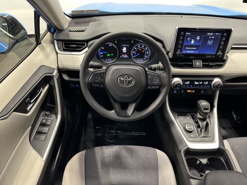 Used 2019 Toyota RAV4 XLE w/ Convenience Package AWD/4WD image 21