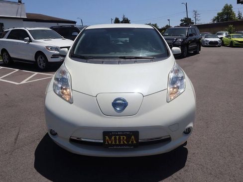 Used 2012 Nissan Leaf SL FWD image 2
