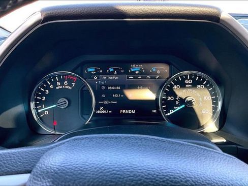 Used 2018 Ford F150 Lariat w/ Equipment Group 502A Luxury image 14