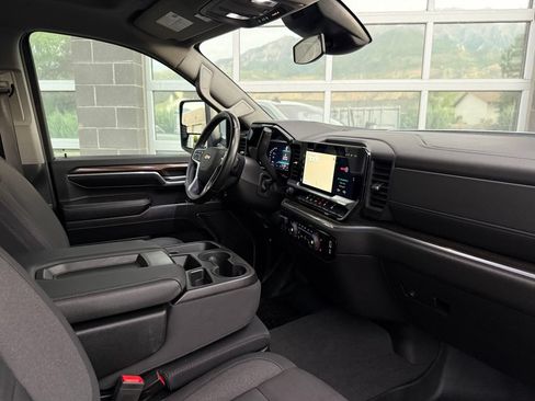 Used 2024 Chevrolet Silverado 2500 LT w/ Convenience Package AWD/4WD image 45