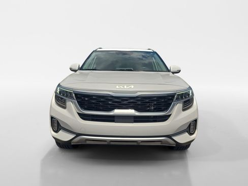 Used 2022 Kia Seltos SX w/ Sunroof Package AWD/4WD image 9