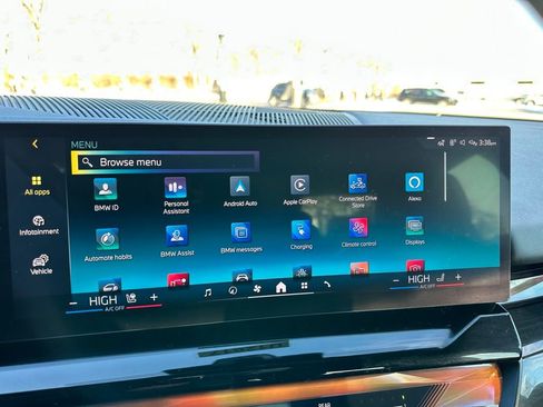 Used 2025 BMW i5 xDrive40 image 23