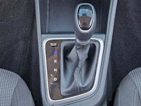 Used 2021 Hyundai Accent SE image 32