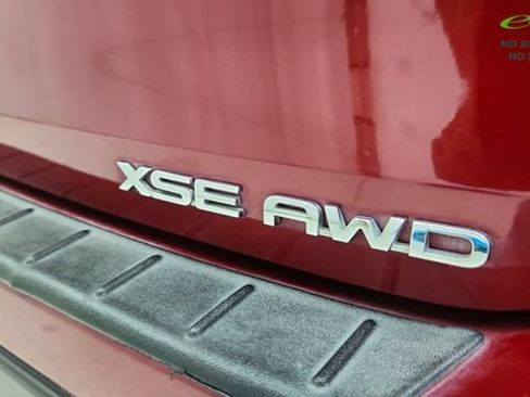 Used 2022 Toyota Highlander XSE AWD/4WD image 19
