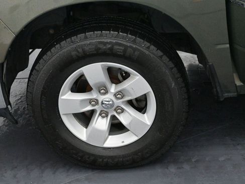 Used 2021 RAM 1500 Classic SLT image 29