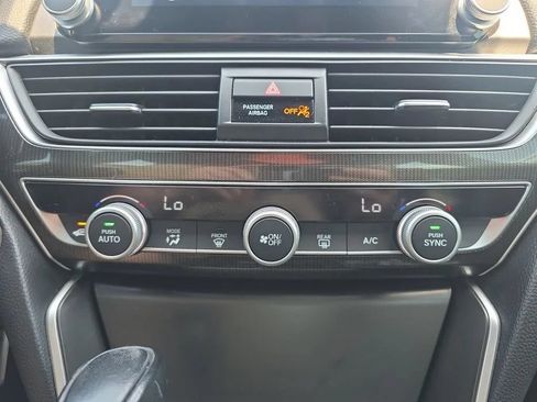 Used 2019 Honda Accord Sport image 33