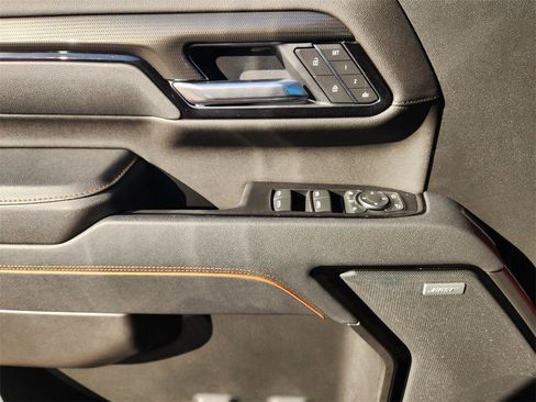 Used 2025 GMC Sierra 2500 AT4 w/ AT4 Premium Plus Package image 23