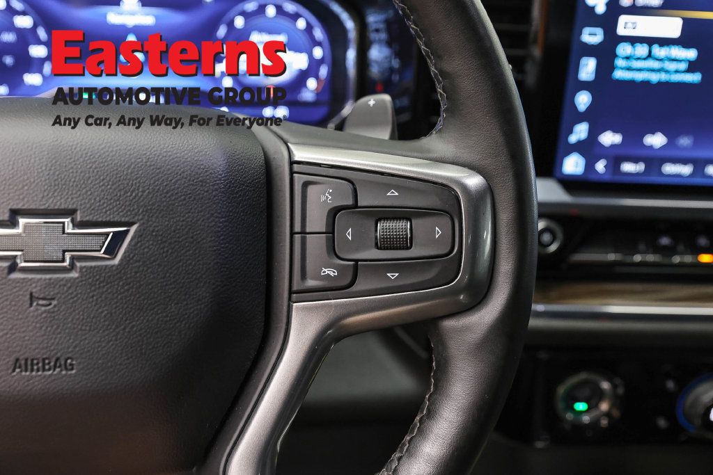 Used 2024 Chevrolet Silverado 1500 RST w/ Z71 Off-Road Package AWD/4WD image 18
