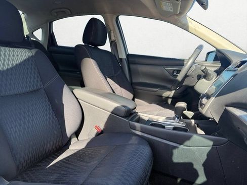 Used 2017 Nissan Altima 2.5 SV FWD image 15
