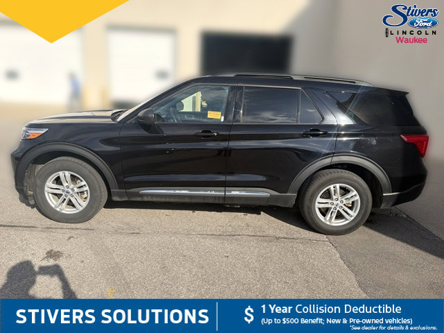 Used 2023 Ford Explorer XLT AWD/4WD image 11