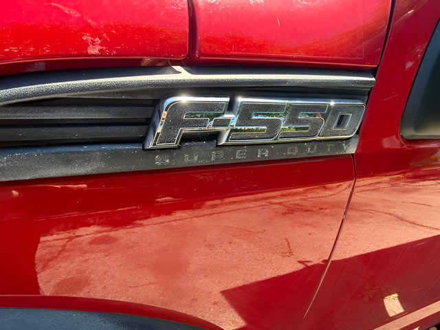 Used 2013 Ford F550 4x4 Regular Cab Super Duty image 7