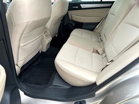 Used 2019 Subaru Outback 2.5i Premium w/ Popular Package #2 image 12