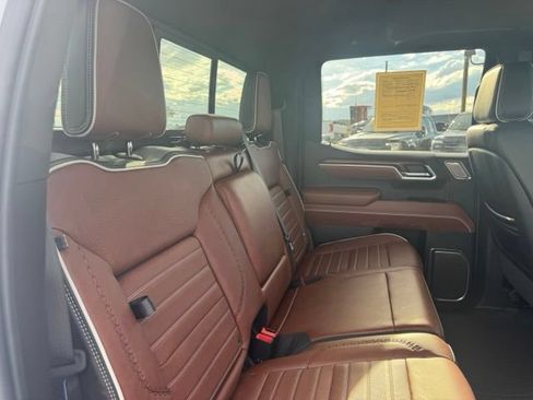 Certified 2026 GMC Sierra 1500 Denali Ultimate w/ LPO, Black Badging Package AWD/4WD image 26