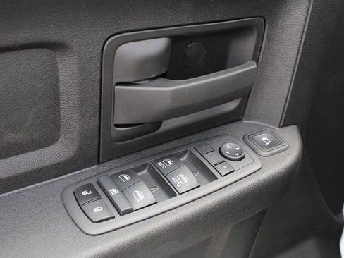 New 2024 RAM 5500 Tradesman w/ Chrome Appearance Group image 18