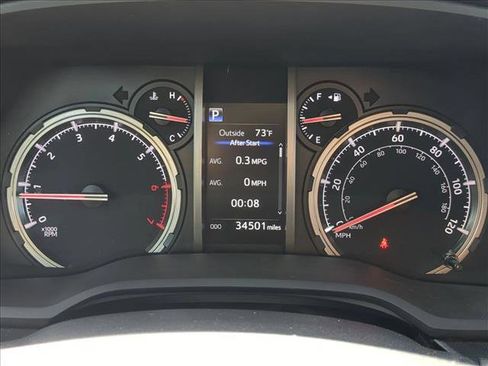 Used 2024 Toyota 4Runner TRD Off-Road AWD/4WD image 11