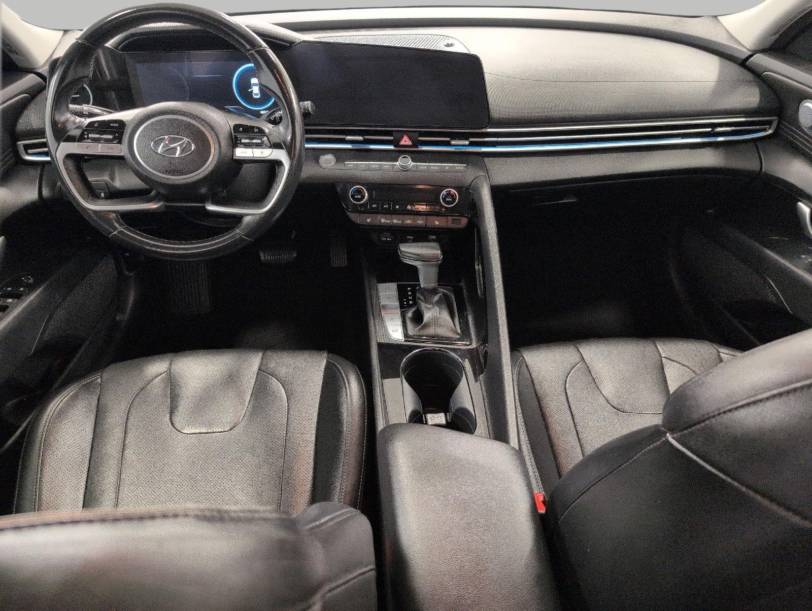 Used 2023 Hyundai Elantra Limited FWD image 7