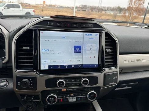 Certified 2022 Ford F350 Lariat w/ Lariat Ultimate Package image 12