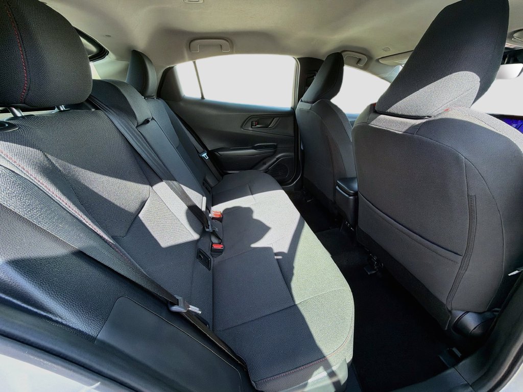 Used 2024 Toyota Prius Prime FWD image 28