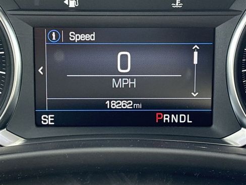 Certified 2024 Chevrolet Equinox LT w/ LPO, Floor Liner Package image 12