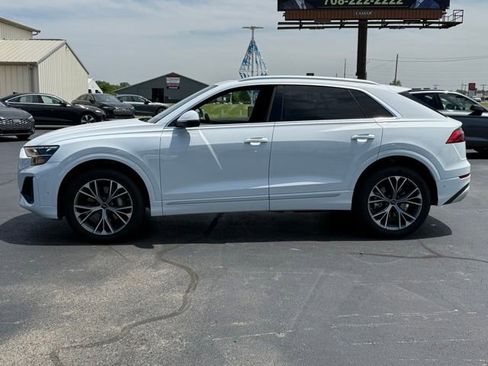 Used 2025 Audi Q8 Premium Plus AWD/4WD image 4