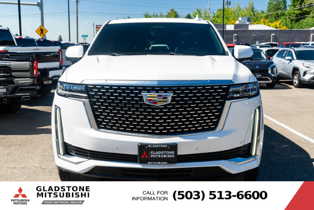 Used 2021 Cadillac Escalade ESV Premium Luxury w/ Performance Package AWD/4WD image 2