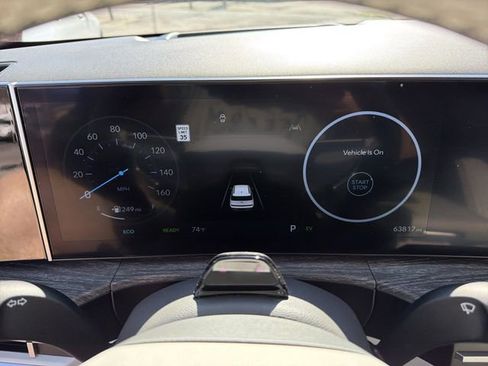 Used 2025 Hyundai Santa Fe Calligraphy AWD/4WD image 18