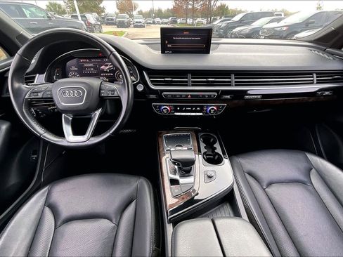 Used 2019 Audi Q7 3.0T Premium Plus w/ Premium Plus Package image 12