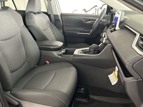 New 2025 Toyota RAV4 XLE image 25