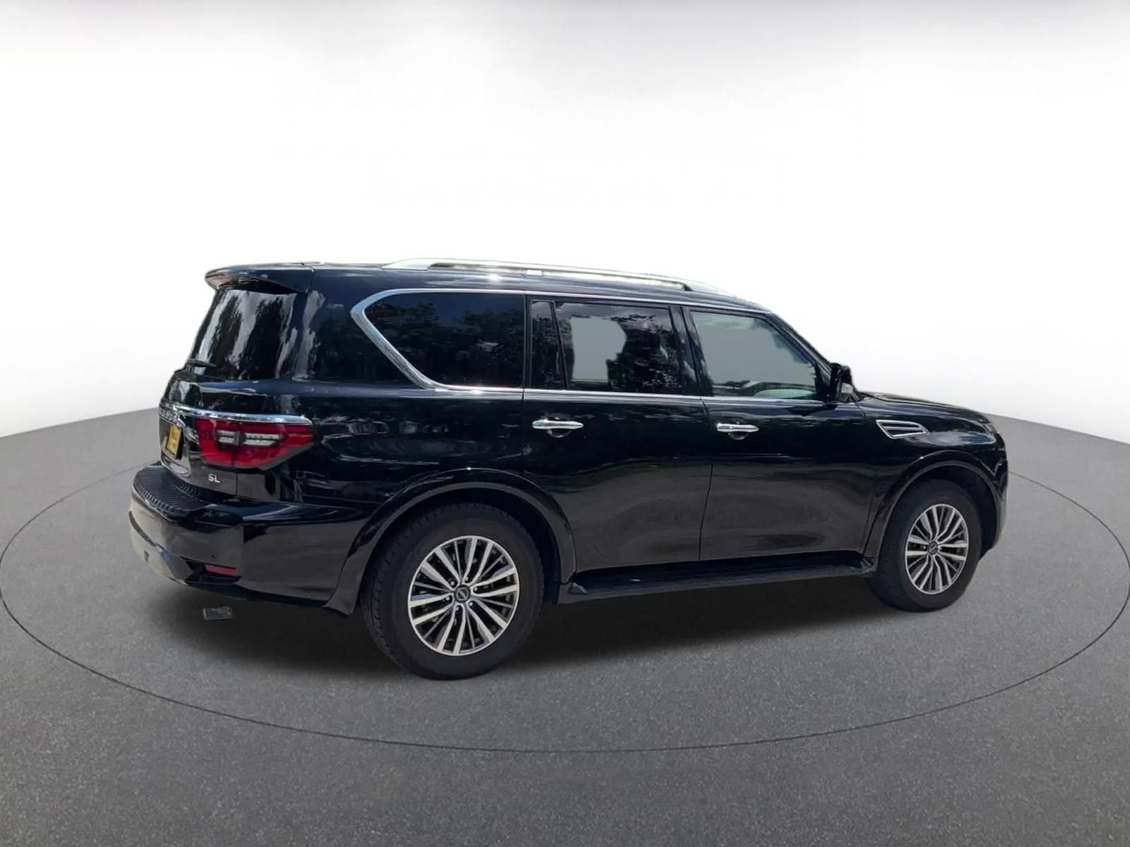 Used 2024 Nissan Armada SL RWD image 14