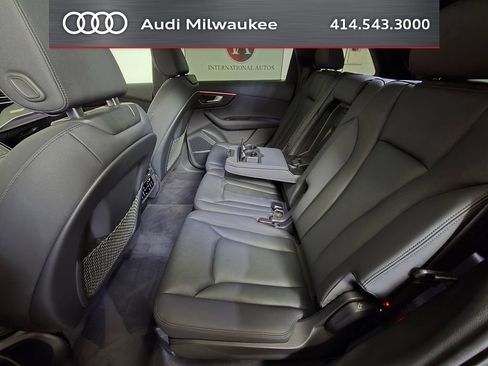 Used 2023 Audi Q7 2.0T Premium Plus w/ Premium Plus Package AWD/4WD image 22