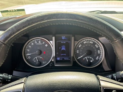 Used 2019 Toyota Tacoma SR5 image 27