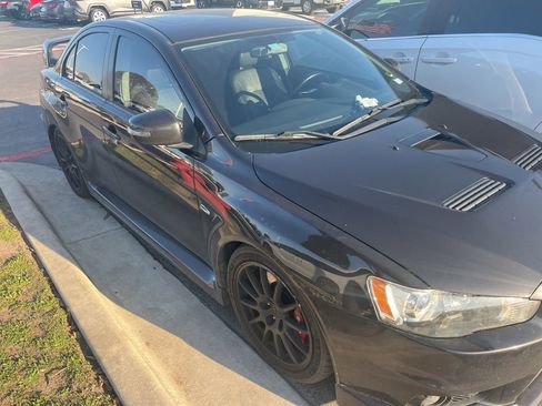 Used 2015 Mitsubishi Lancer Evolution GSR image 8