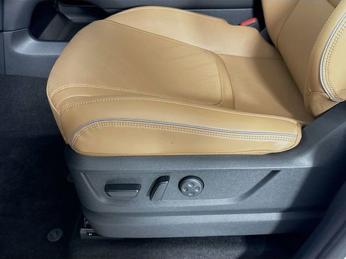 New 2026 INFINITI QX80 Luxe w/ Cargo Package image 25