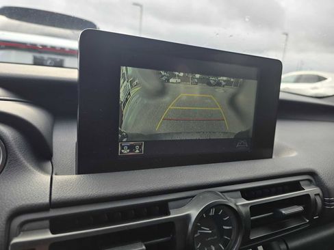 Certified 2025 Lexus IS 300 F Sport image 27