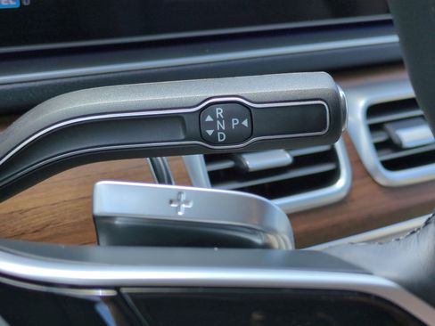 Certified 2024 Mercedes-Benz GLE 450e 4MATIC image 27