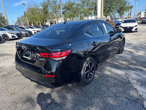 Certified 2025 Nissan Sentra SV w/ All-Weather Package image 5