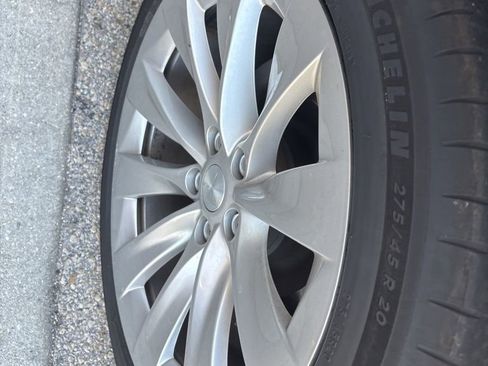 Used 2020 Tesla Model X Long Range image 13