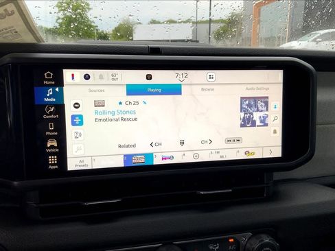 New 2026 Jeep Gladiator Sport image 18