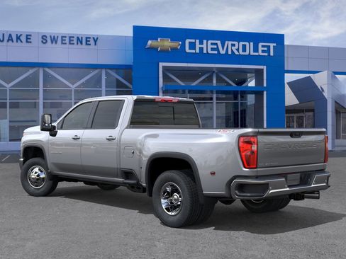 New 2026 Chevrolet Silverado 3500 LT w/ All Star Edition image 3