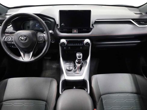 Used 2024 Toyota RAV4 SE image 23