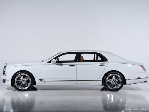 Used 2012 Bentley Mulsanne image 9